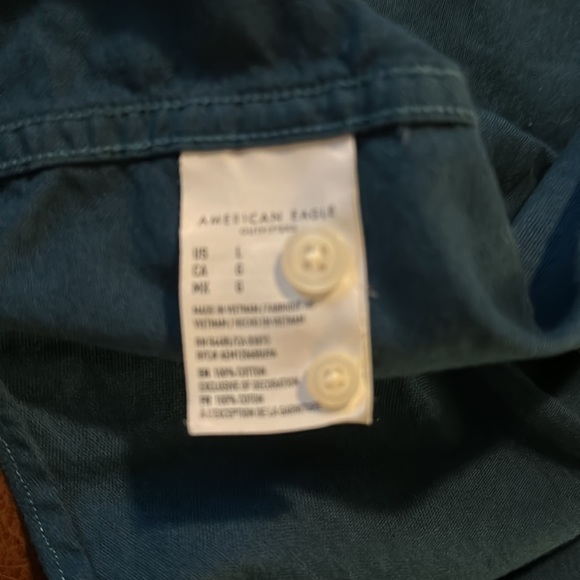 Collared Cotton Button-Up - Picture 3 of 4